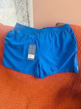 Men's Athletic Quick-Dry Shorts in Bright Blue